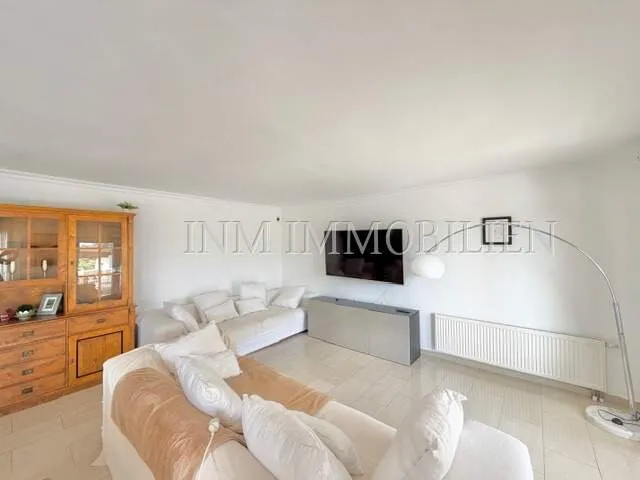 260m² detached house with 5 bedrooms, pool & sea views for sale — photo 10