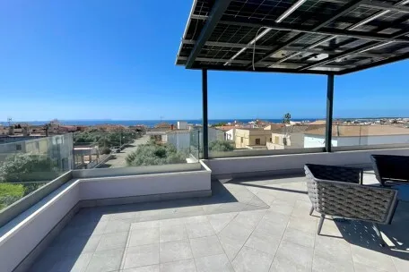 Charming newly built villa with pool and rooftop terrace, Sa Ràpita — photo 2