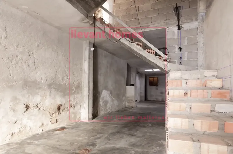 Townhouse under construction — photo 5