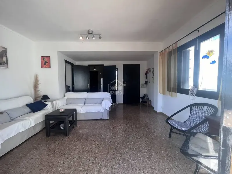 Sunny penthouse in the center of Cala Millor, a few meters from the beautiful beach and with lateral sea views — photo 7