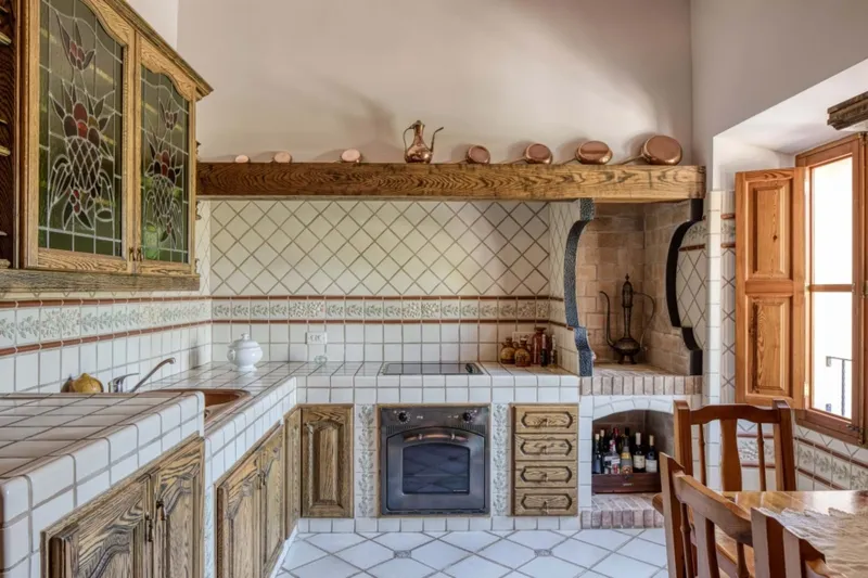 Charming 18th century property — photo 12