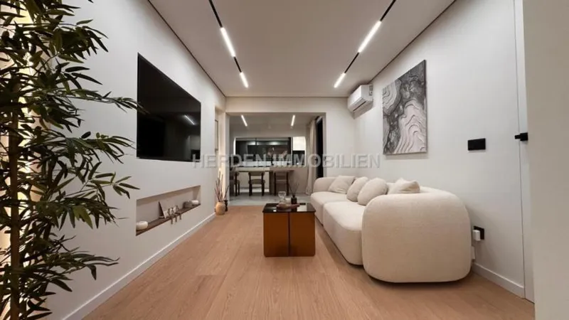 Beautiful Newly Renovated Apartment in Santa Ponsa for Sale — photo 6