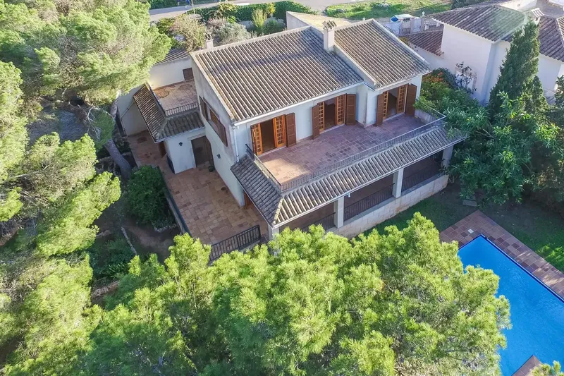 Chalet in Cala Blava with Sea Views — photo 1