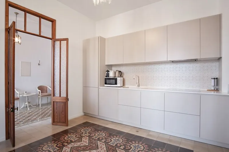 Furnished apartment in a tasteful style in Santa Catalina — photo 5