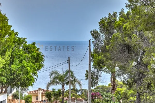 Modern new build villa with sea views in Costa den Blanes in the southwest of Mallorca — photo 1