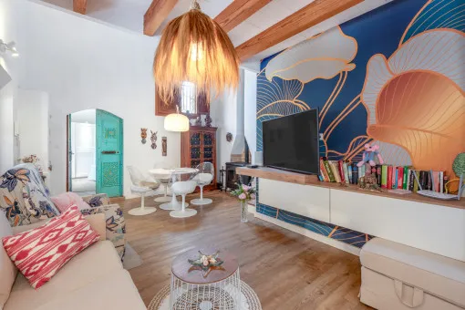 Llucmajor, beautifully landscaped and well-kept natural stone finca with pool, photovoltaics, air conditioning and underfloor heating near Llucmajor — photo 9