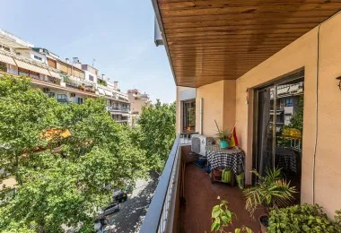 Piso amplio con parking incluido en Calle Aragón — photo 2
