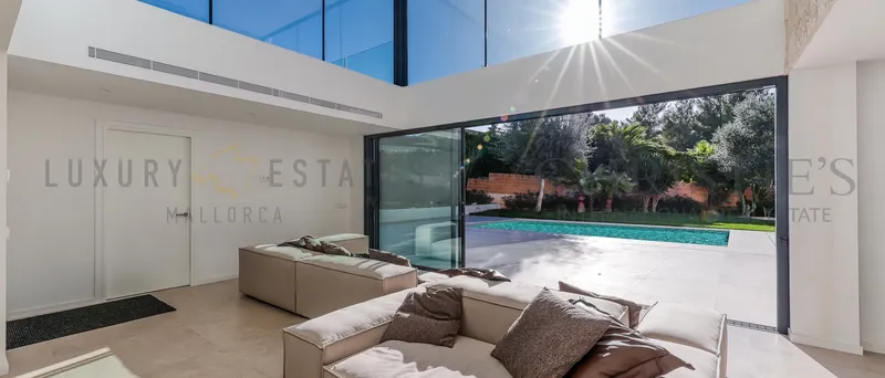 Modern newly built villa in Santa Ponsa — photo 2
