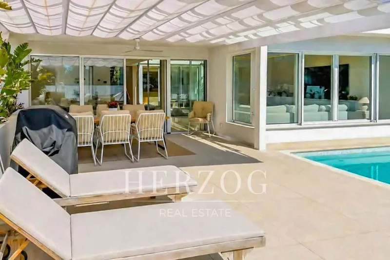 Stylish city villa with sea views and exceptional living quality — photo 6