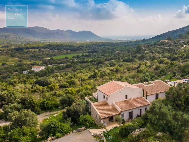 Son Servera Finca with distant sea views & a swimming pool — photo 1