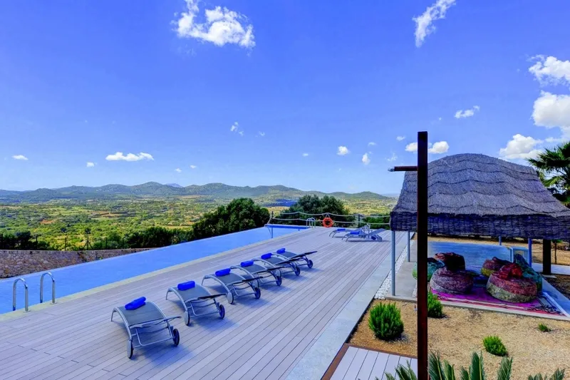 Outstanding manor house, offering best comfort for holiday rental, luxury and magnificent views! — photo 3