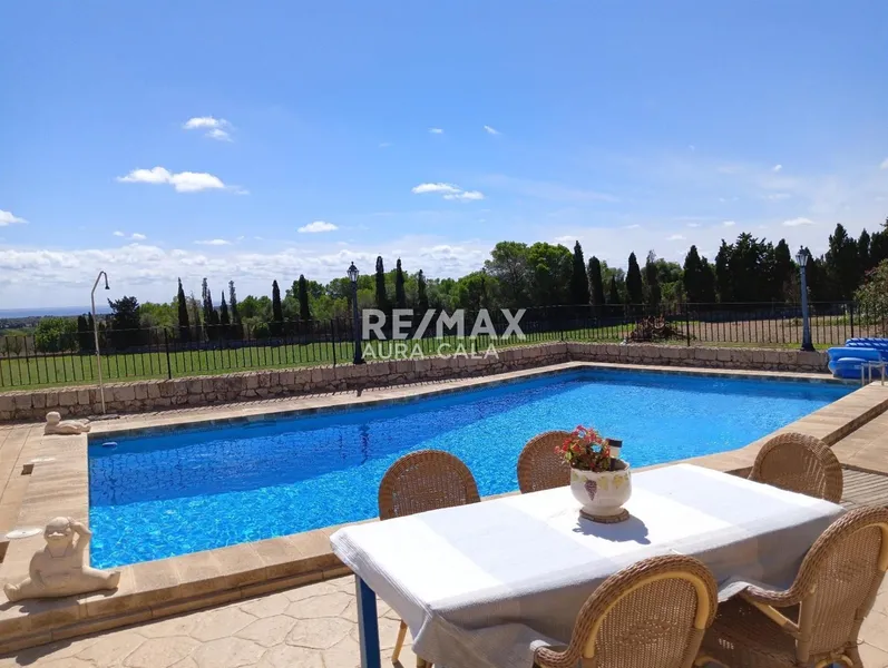 Detached Villa — photo 11