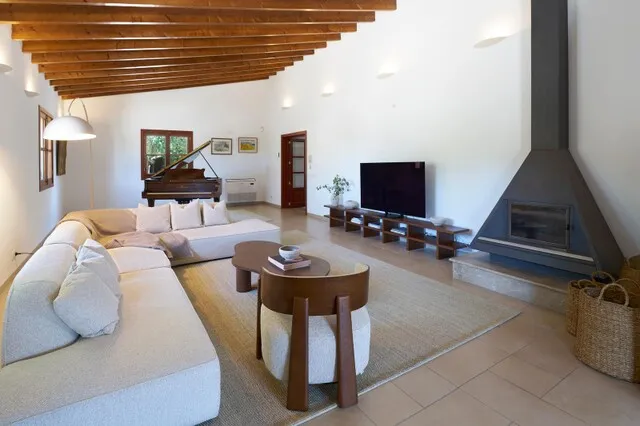 Charming stone built finca for sale near Sineu, Central Mallorca — photo 7