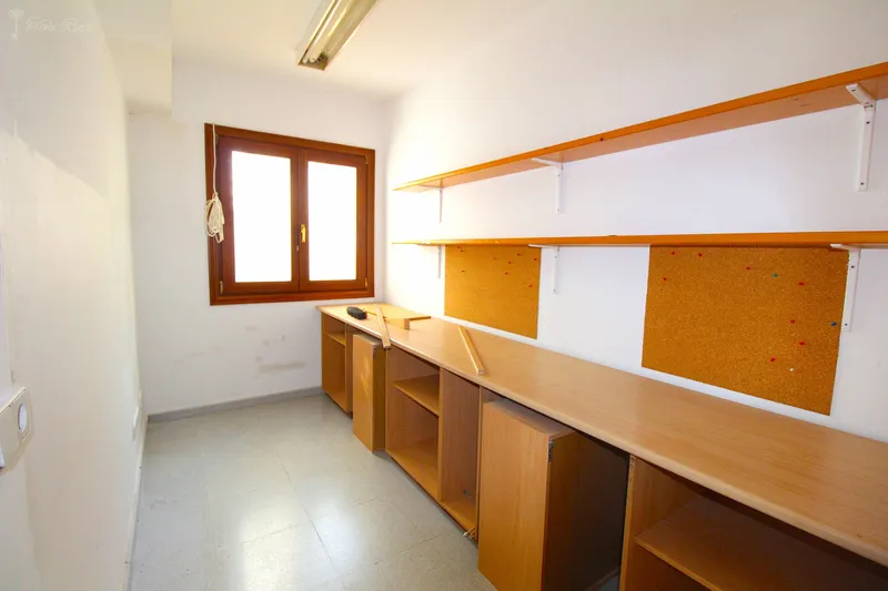 L9 - Commercial Premises for Sale — photo 3