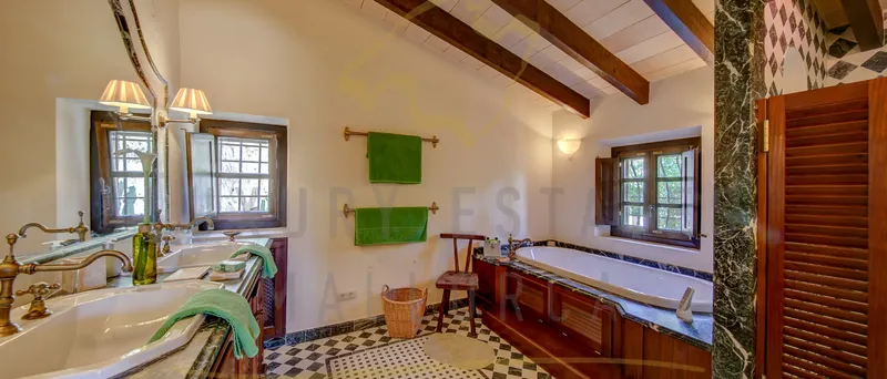 Historic country estate with beautiful views to S'Arracó — photo 8