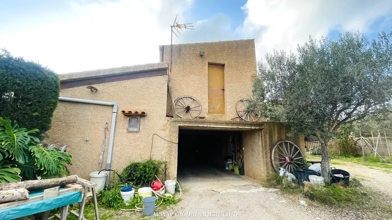Immerse yourself in the authenticity of Mallorca in this charming estate, located in the picturesque village of Cas Concos. With an area of 16.9 — photo 10