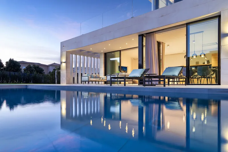 Furnished luxury villa with ocean views, saltwater pool, and rooftop terrace in Puig de Ros — photo 2