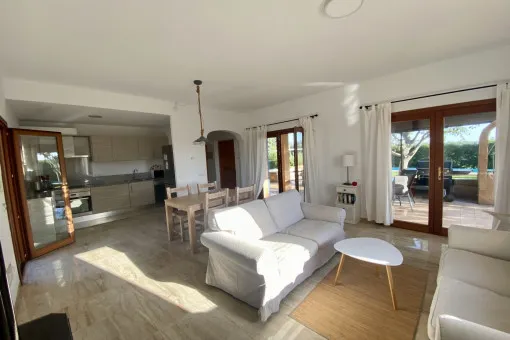 Porto Cristo, charming finca in typical Mallorcan style with modern furniture, near Portocristo — photo 5