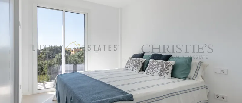 New build villa in Sa Rapita in the south of Mallorca with partial sea views — photo 10