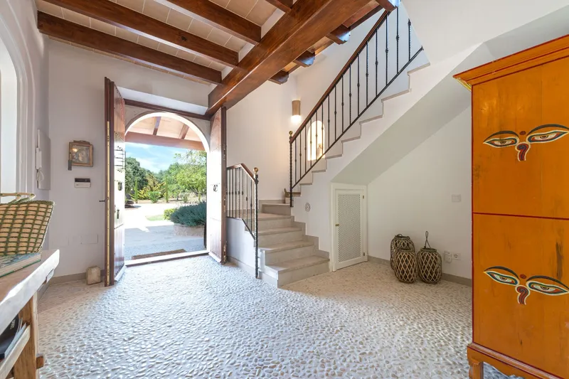 Exclusive finca with panoramic views in tranquil nature near Cas Concos — photo 4
