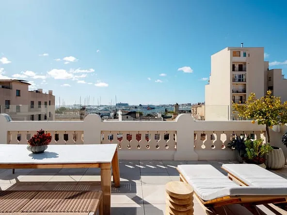 Duplex penthouse with sea views in Santa Catalina — photo 1