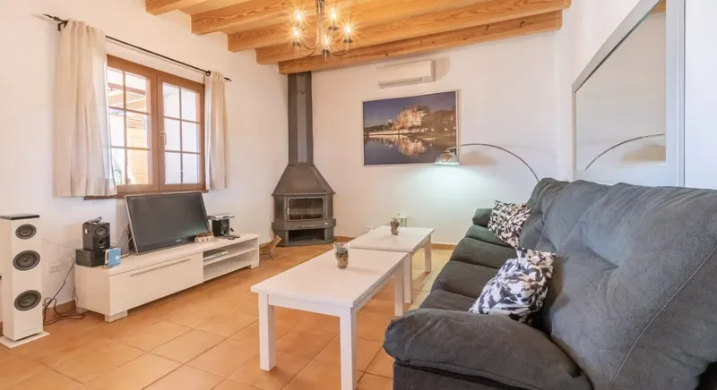 Beautiful rustic finca with holiday license, Manacor ... — photo 5