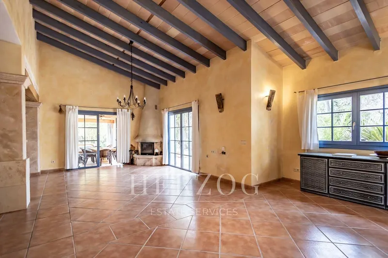 Mediterranean finca with private pool and beautiful plants in a central location in Andratx — photo 7