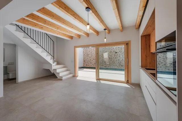 Fabulous new town house with pool for sale in Pollensa Old Town, Mallorca — photo 11