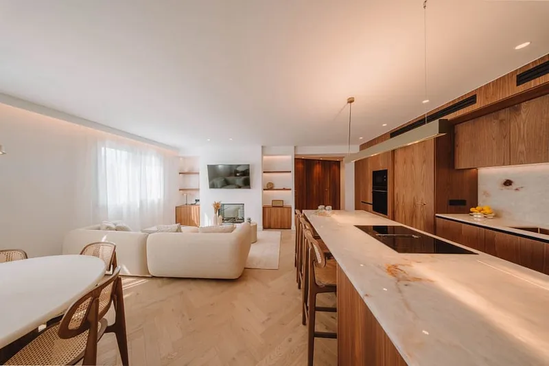 Design-Led Residence in Central Palma — photo 6