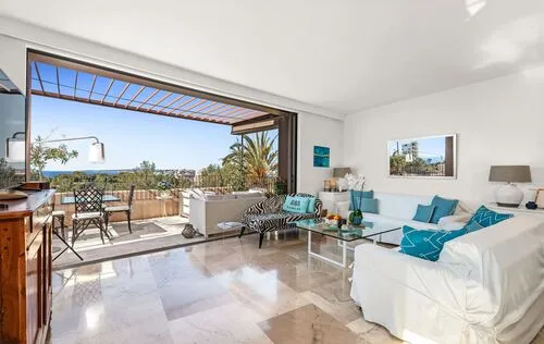 3 Bedrooms in La Bonanova — photo 3