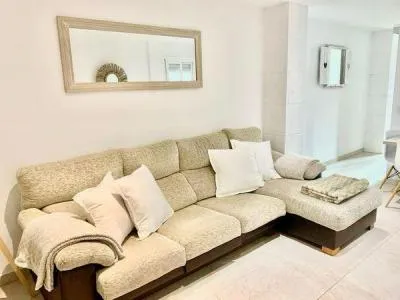 Flat - Palma de Mallorca (La Soledad Norte) , Built Surface 86m 2 , 3 Bedrooms, 1 Bathrooms. — photo 2