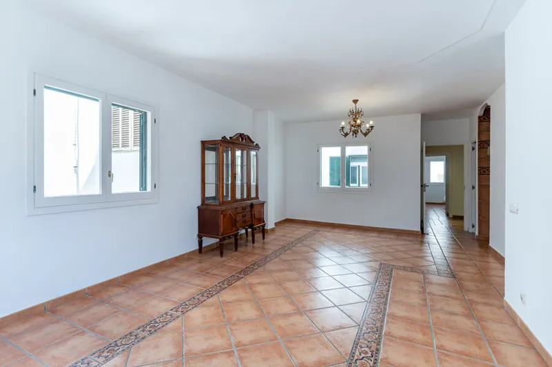 Spacious and Bright Apartment in the Centre of Palma — photo 4
