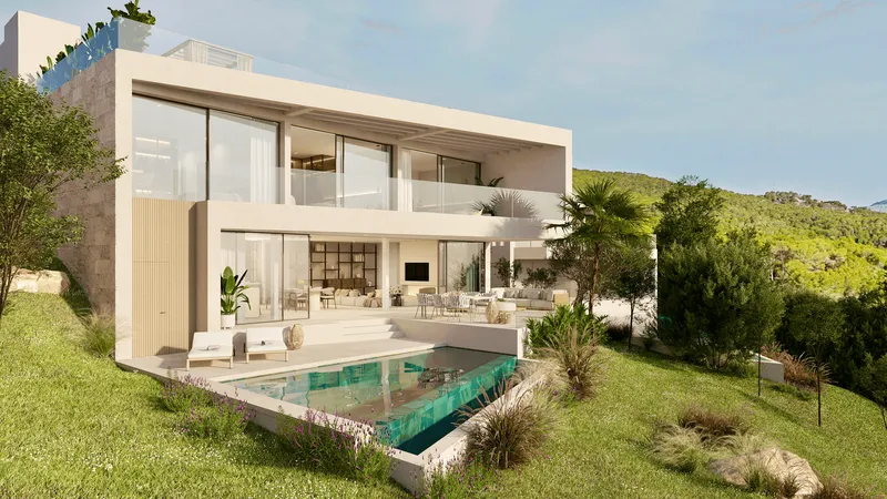 Villa overlooking Camp de Mar bay — photo 1