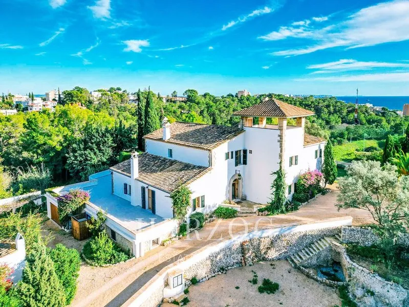 Detached house in Camino de Son Llagosta Nn, Genova, Palma de Mallorca — photo 1