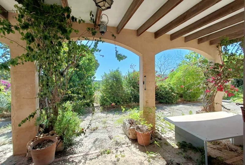 Estate of 140,000 square meters of land with dwelling — photo 6