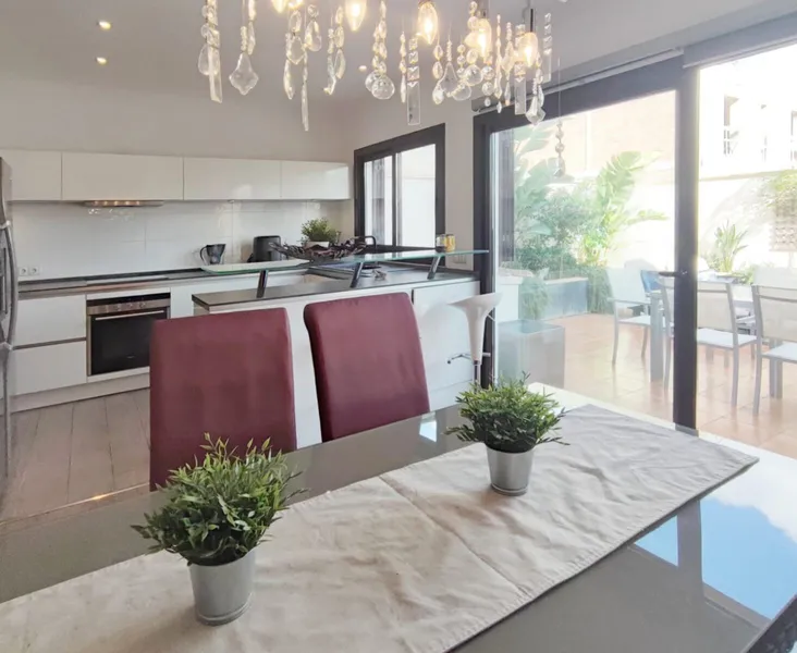 Modern and spacious town house with pool possibilities in Ses Salines — photo 7
