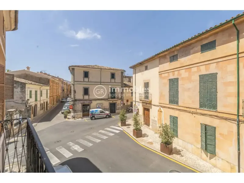 Possession in the center of Alaró — photo 4