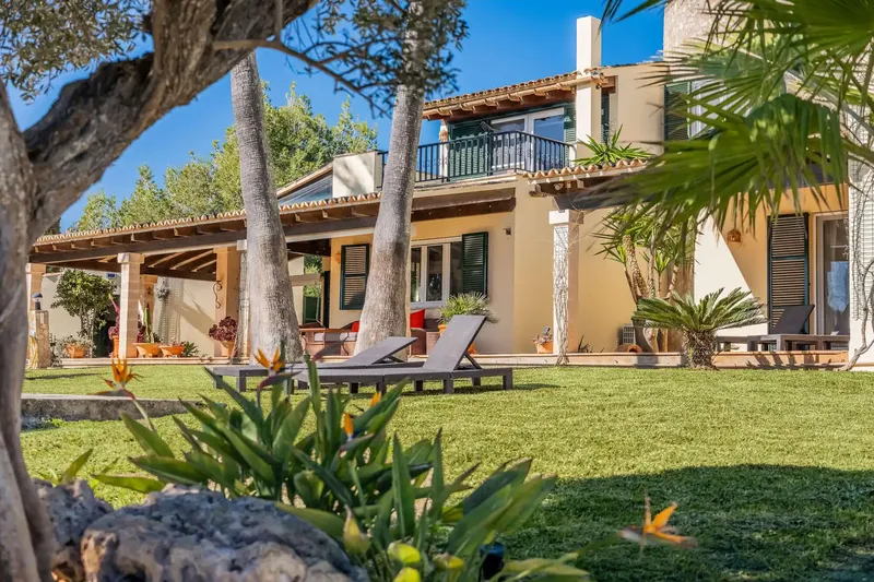 Charming finca in Pula Golf combines spacious living, Mediterranean lifestyle and absolute privacy in an idyllic setting. — photo 3