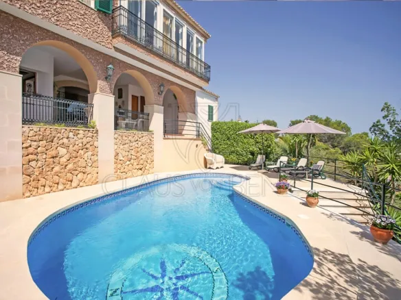 New Santa Ponsa – sea-view villa at a spectacular price — photo 1