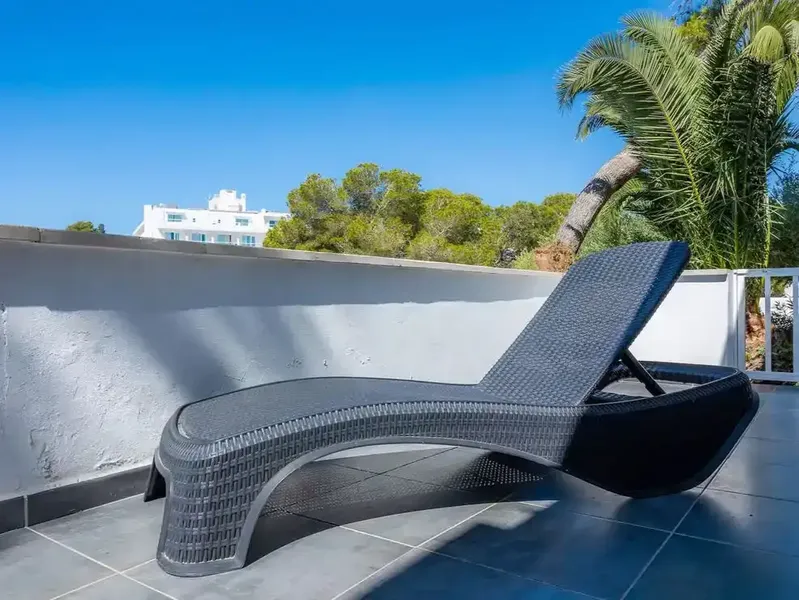 El Apartamento está situado en el corazón del pueblo de Cala D'Or, en la planta baja elevada de un complejo de apartamentos. El alojamiento  — photo 7