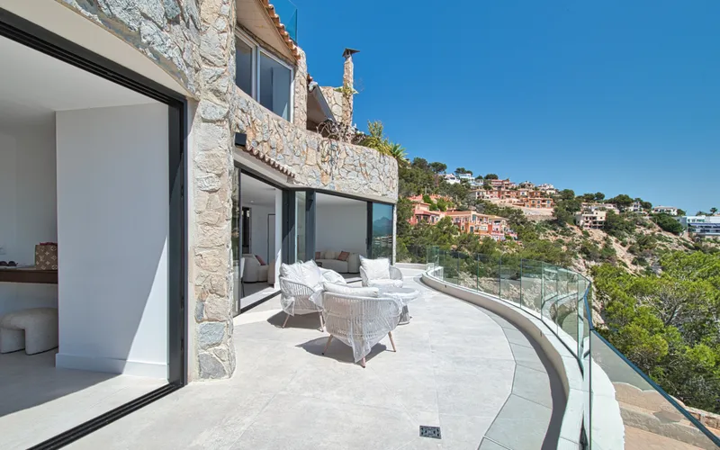 Luxury apartment in 1st sea line in Port Andratx - La Mola — photo 12