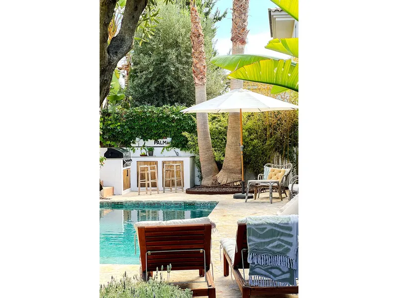Beautiful family villa with pool in Palma de Mallorca — photo 2