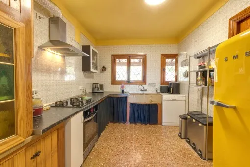 Valldemossa, large villa with guest house in Valldemossa — photo 9