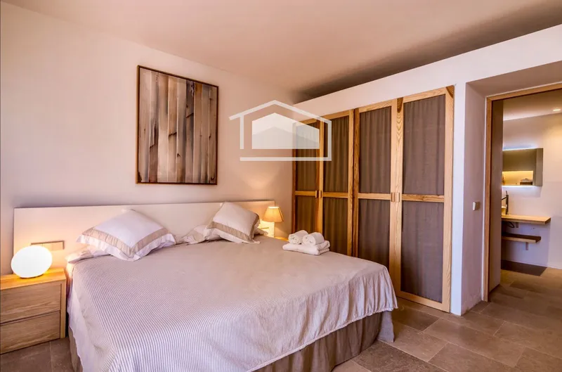 Vacation rental. Price on request per day. Villa Cabrera for 12 people — photo 12