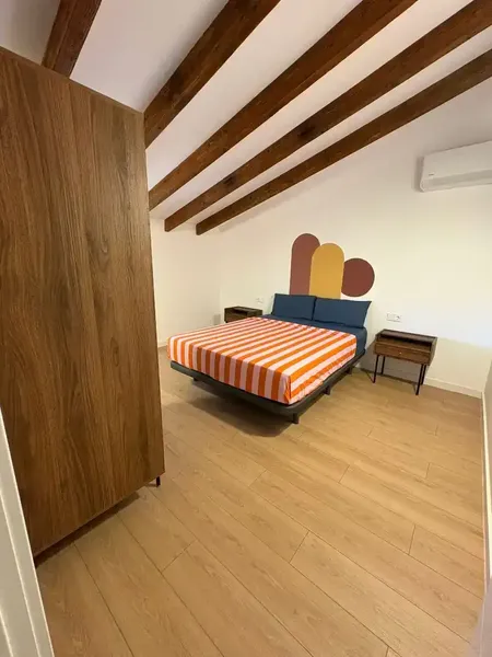 habitación privada en coliving a 15 minutos del centro de Palma, facturas incluidas (lus, agua, parking, WIFI, piscina, zona exterior, servi — photo 1