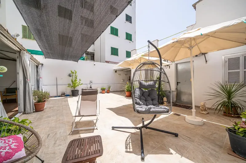 Spacious apartment in Cristo Rei with plenty of space and multiple possibilities — photo 3