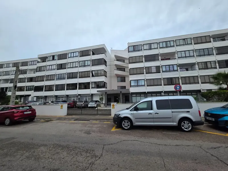 SANTA PONSA. Estudio, amueblado reformado, aire acondicionado, piscina, ascensor, parking comunitario a 300 mts de la playa. — photo 7