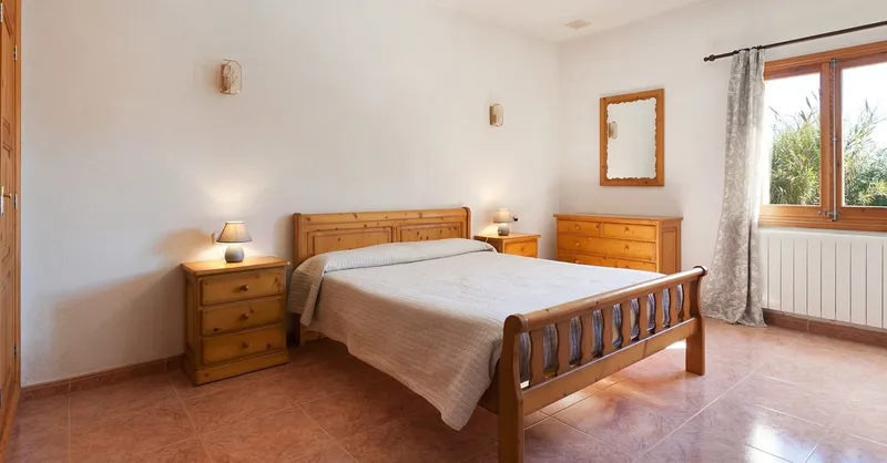 Natural stone finca with large pool, panoramic views and lots of privacy between Campos and Felanitx — photo 9