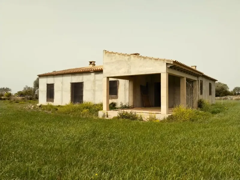 Rustic estate with about 24,000m² of land and an unfinished construction of about 157m² all on one floor — photo 6