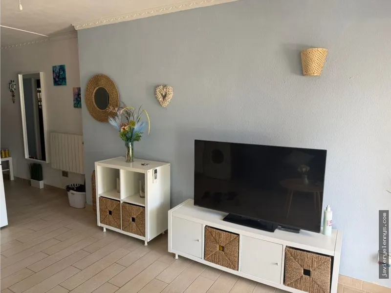 Flat for rent on Avenida de les Savines — photo 3